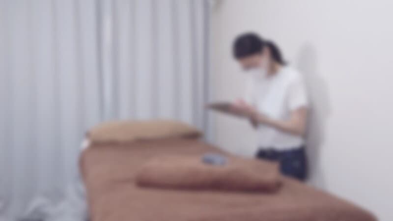 FC2-PPV-4782497 Half Price! First Uncensored Oil Massage for Serious Office Lady