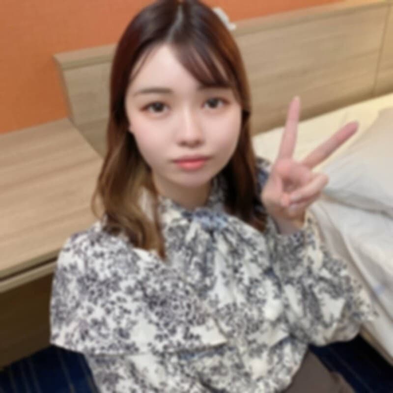 FC2-PPV-4783435: Naomi’s Sensual Medical Office Fantasy with Huge G-Cup Breasts