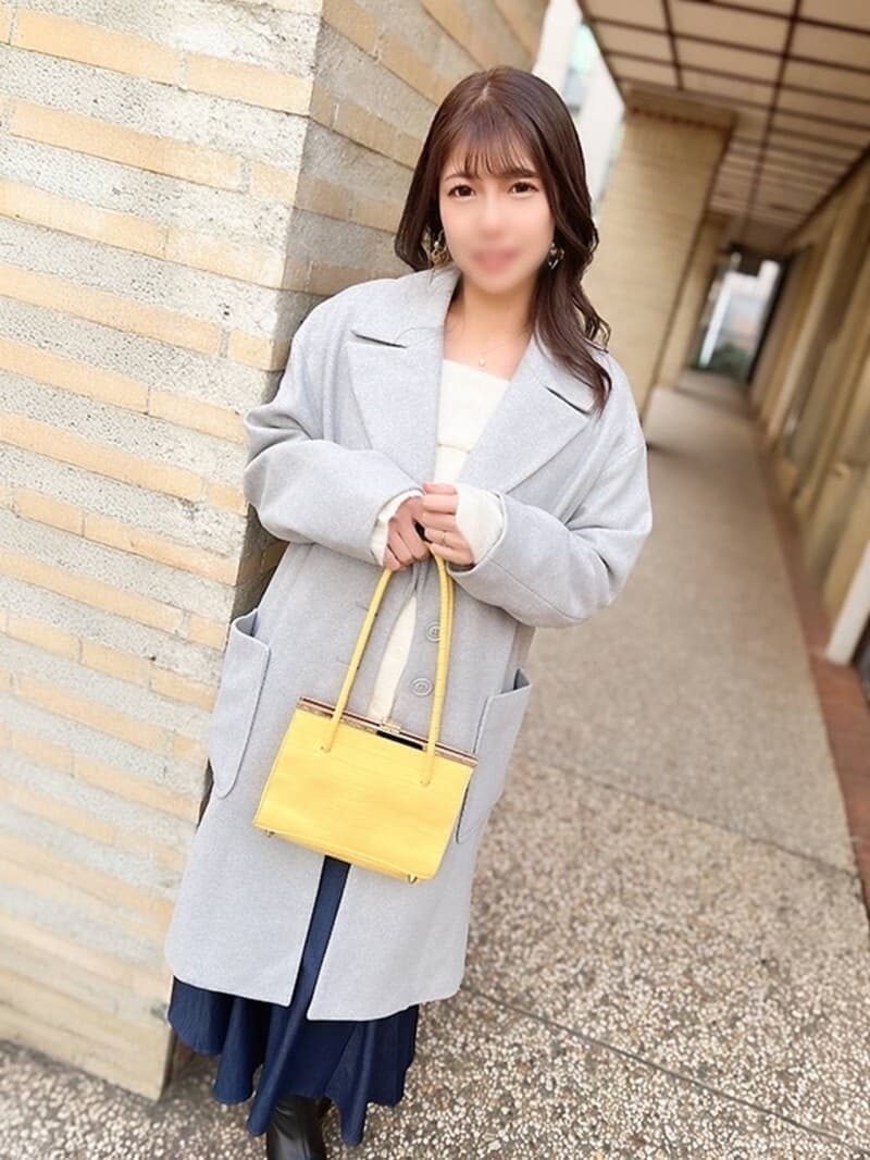 FC2-PPV-4784925: Small-Breasted Wife Natsu’s Sensual Nipple Tease & Raw Creampie