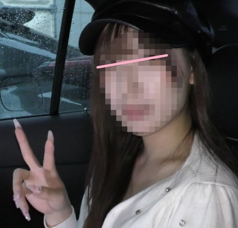 FC2-PPV-4796248 Blowjob and Cumshot Featuring Miki from Apparel Shop