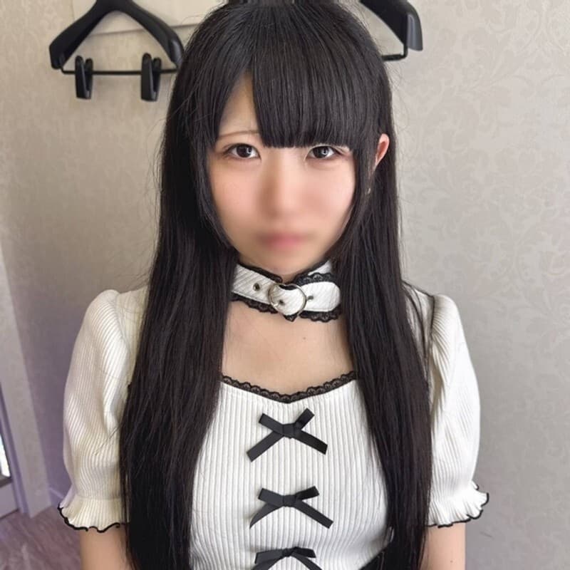 FC2 Idol Wannabe Reni-chan: Shy, Innocent & Sensual Beauty