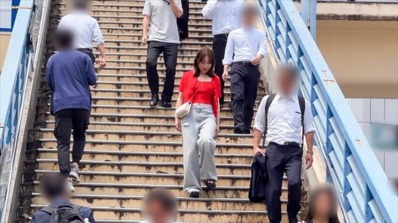 FC2-PPV-4802106 Raw Street Pickup with Cute Big-Breasted College Girl