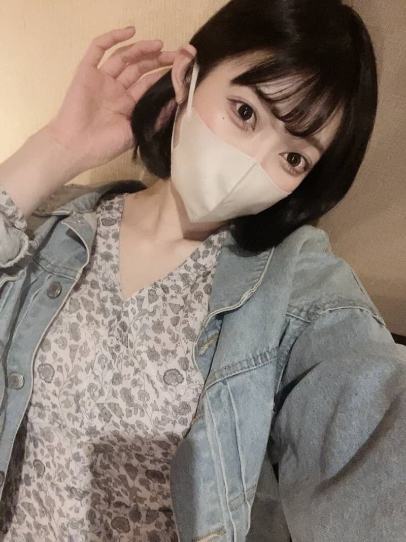 FC2-PPV-4813093 Exclusive Face Reveal - Uncensored Beauty